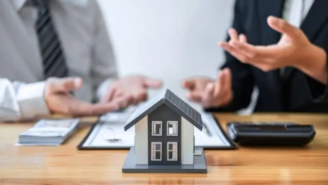 Kto wycenia działki? Sprawdź, jak uniknąć nieodpowiednich wycen