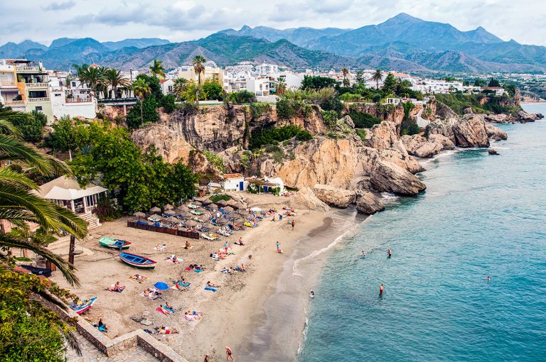 Nerja Zwiedzanie I Atrakcje Miasta Nieruchomości Costa Del Sol